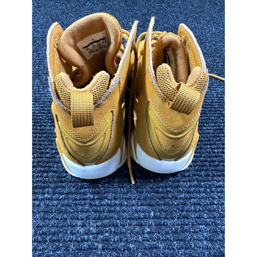 Nike Air Jordan True Flight Wheat Golden Harvest 342964-725 Men's Size 8.5